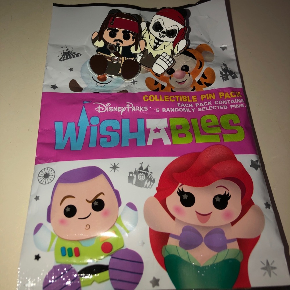 Disney Wishables Mystery Pin Set from Pirates
